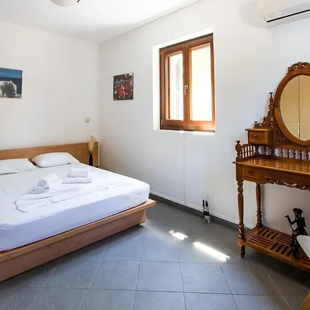 Fabulous In Naxos Island Villa